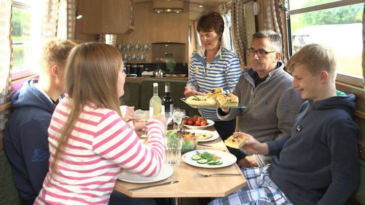 Warbler/Goose, 6-8 personer